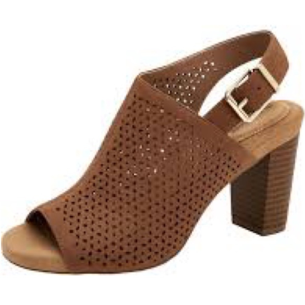 Women’s Gianni Bernini Brown Faux Leather Sling Back Heels Size 7 US!